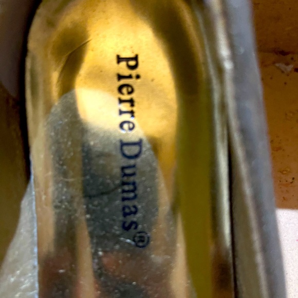 Metallic gold kitten heel with jewel toe size 9 - Picture 4 of 6